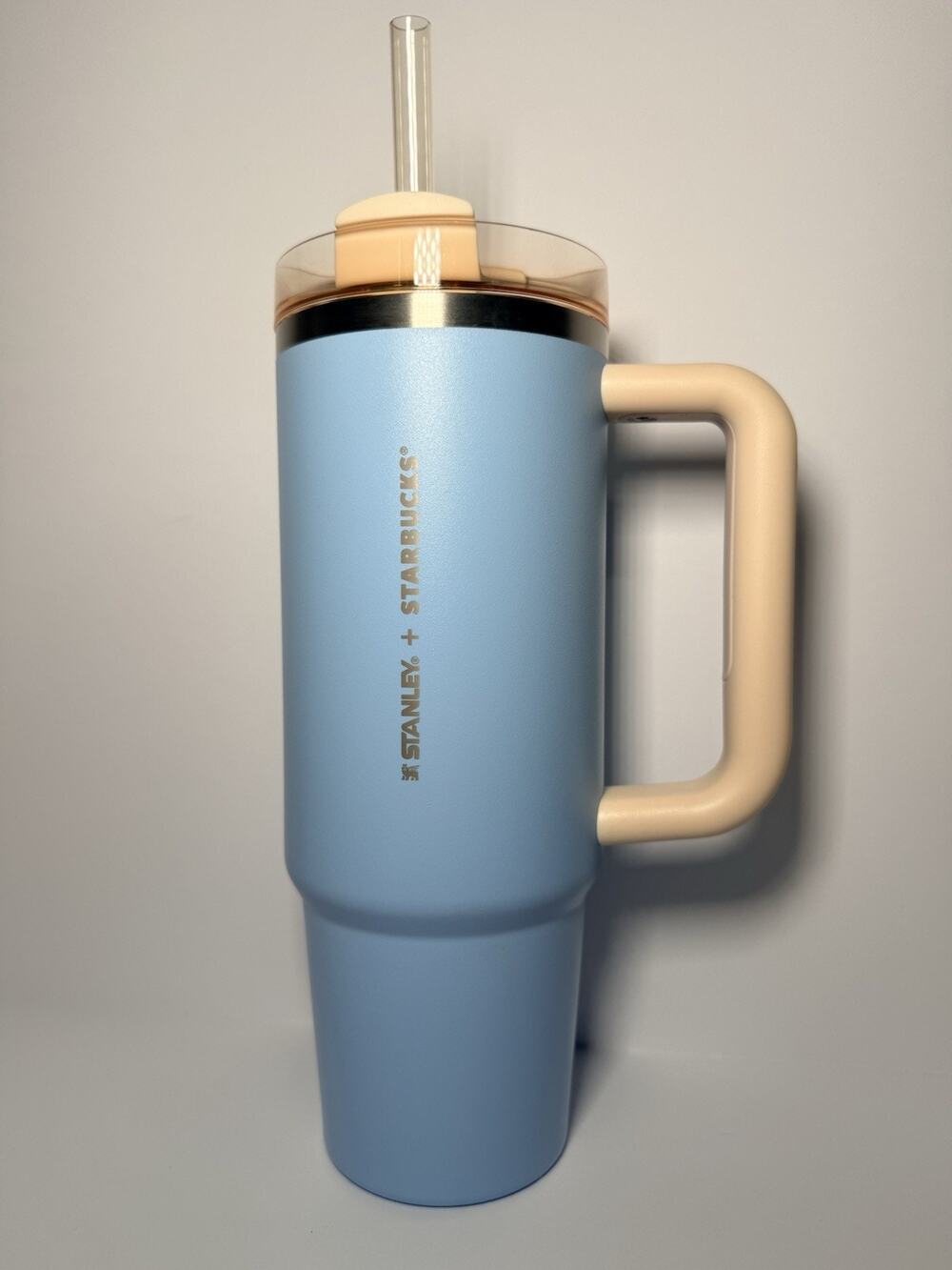 Stanley X Starbucks Taiwan 2024 Exclusive BLUE ALPACA 30oz Quencher Tumbler BNWT